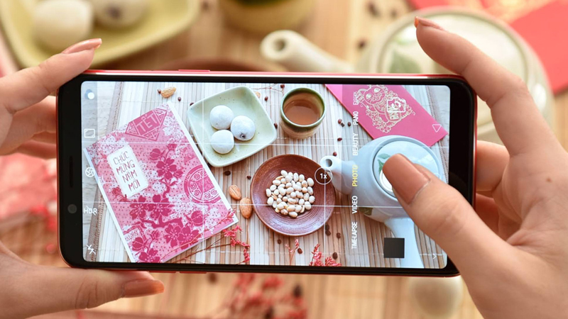 Bạn c&oacute; thể thay đổi trọng t&acirc;m h&igrave;nh ảnh bằng c&aacute;ch chạm vị tr&iacute; bạn muốn